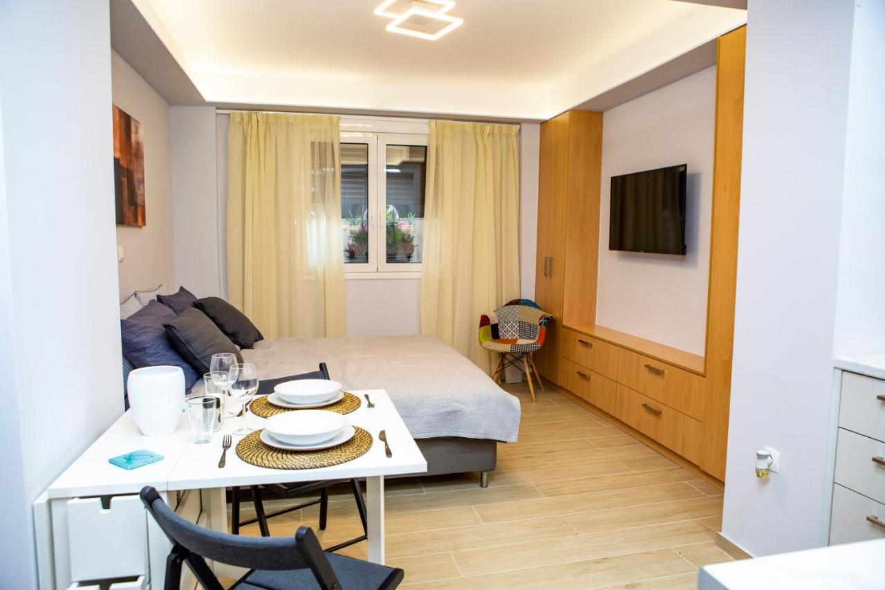 Studio Apartment With All Amenities In Kolonaki 아테네 외부 사진