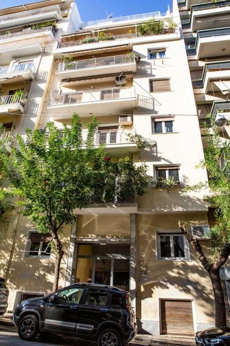 Studio Apartment With All Amenities In Kolonaki 아테네 외부 사진